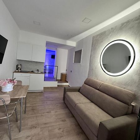 Anita S Home Naples Luaran gambar