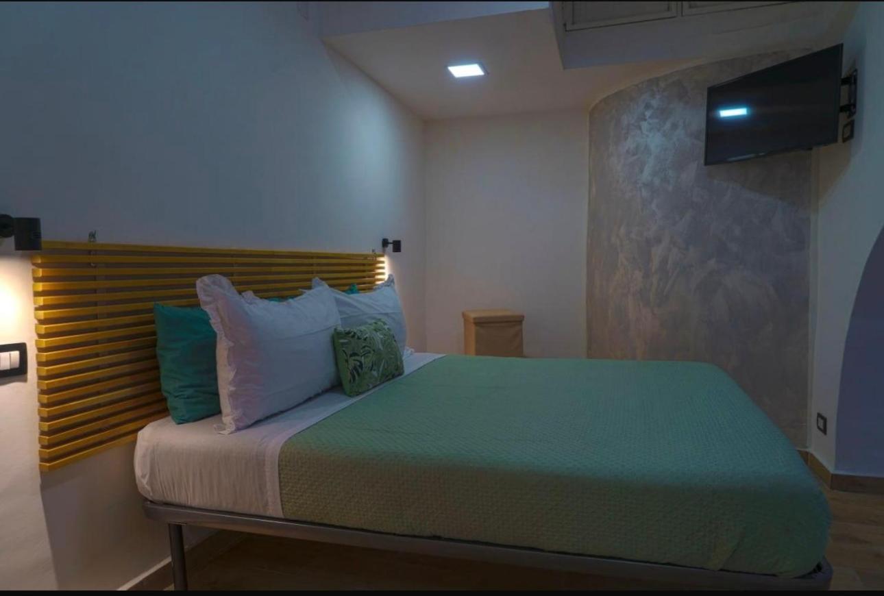 Anita S Home Naples Luaran gambar
