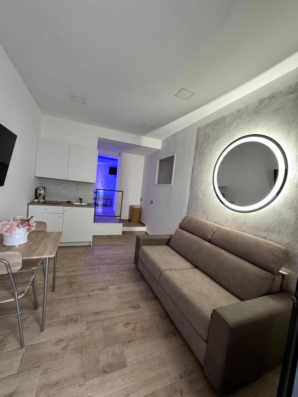 Anita S Home Naples Luaran gambar